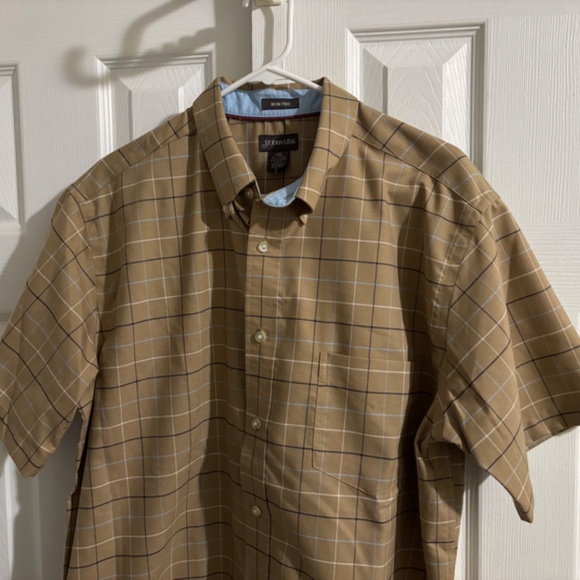 St. John's Bay Short Sleeve Button Down Shirt - Picture 4 of 7